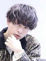 コンフィデンス 新宿3rd(confidence)&nbsp;束感マッシュ韓流ツーブロック刈り上げCカールパーマ