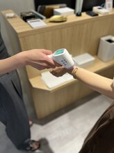 マスクの着用、検温、手指消毒