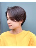 大人可愛いハンサムショート 前髪あり ピンクベージュ