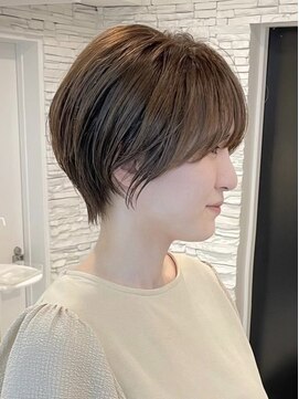 メモリーズ 表参道(Memories) ショートヘア/ボブ/可愛い丸み/簡単スタイリング/20代30代