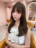 ボタン シブヤ(VOTAN SHIBUYA)&nbsp;ベージュ/韓国ヘア/渋谷/レイヤー/顔まわり/前髪