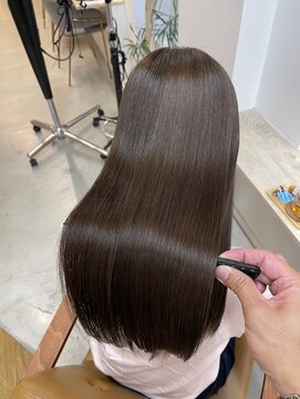 ミレ バイ ルカ(mire by Luca) ULTOWA × olive beige