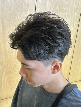 ニアウ 伊勢崎連取店(Niau) 波巻きスパイラルパーマツイストスパイラルパーマシャドウパーマ