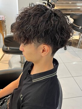アイズ 海老名(AIZU) メンズカット メンズパーマ ツイストスパイラルパーマ マッシュ