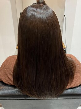 ルーム(RooM)の写真/大人女性のための髪質改善メニューが充実☆髪のお悩みを解決し、年齢を重ねる度に美しく、理想の艶髪へ♪