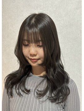 シロ(shiro) 透明感カラー＋顔まわりレイヤー