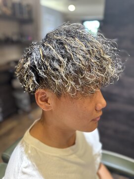 エクファフォーメン(EX-FA FOR MEN) ダークアッシュ/ニュアンスパーマ/韓国マッシュ/スペインカール