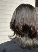 オリーブベージュ透明感艶感カラーくびれレイヤー