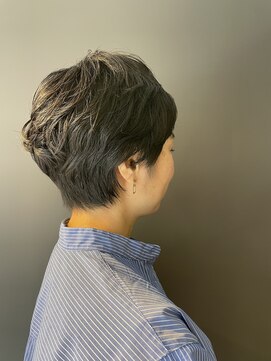 ダンディゾン ブルー 神楽坂(Dans Dix ans bleu) ゆるふわパーマ