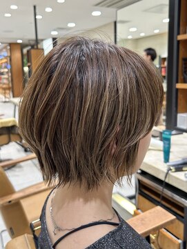 ピークアブー アヴェダ 池袋東武(PEEK-A-BOO AVEDA) 大人ハイライトボブ/20代30代40代50代/白髪ぼかし