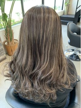 アンナヘアヴィラ(AnNa hair villa)の写真/ハイキャリアのスタイリスト多数在籍◇細かくカウンセリング&丁寧な施術で、あなたのなりたいを実現☆