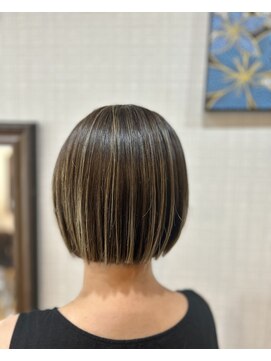 エスグラッド(S.glad) オリーブベージュ