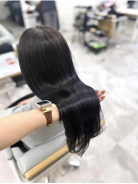 アチェロ(Acero.) ダークアッシュカラー×水素トリートメント