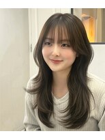 ヌイ 横浜(nui) ハッシュカット くびれレイヤー オリーブグレージュ