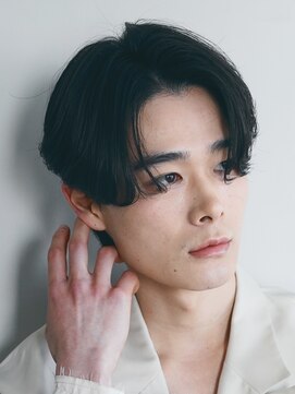 レタッチバイフィフス(RETOUCH by fifth) センターパートニュアンスパーマワンカールパーマ韓国コンマヘア