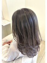 タブー 岐阜店(TABOO)&nbsp;バレイヤージュ風ハイライトカラー×レイヤーカット　岐阜