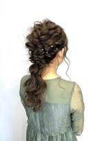 アヤナ バイ アヤラ(ayana by ayala)&nbsp;ふんわりローポニー〈浦安　新浦安　葛西　南行徳〉