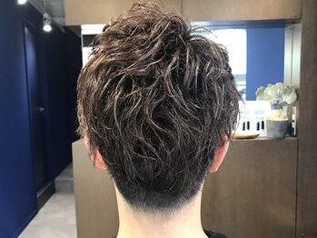 ヘアーロジック スリークエスチョン(hair logic 3?)の写真/ヘアチェンジするなら《スリクエ》にお任せ！「髭や襟足も剃りたい」要望も叶える《理容室》