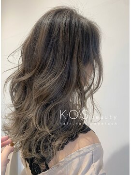 ケーオーエスビューティー(K O S beauty) グレージュ