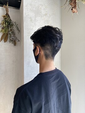 エディ(eddie) 【eddie】センターパーツフェード