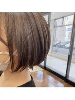 アローズソワン(HELLO'S SOIN)&nbsp;ハイライトで作る3 Dボブ