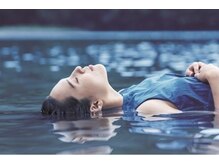 都心で今大人気！！岡崎ではまだ希少な、頭浸浴スパを導入!!限られたサロンでしか体験できない非日常を!!