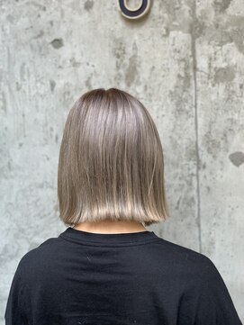 アルジャーノン グリーン(ALGERNON GREEN) ブリーチ/ハイライト/インナーカラー【松本直己】