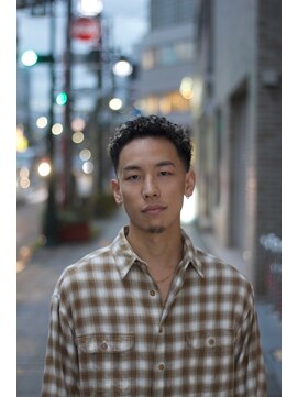 キングスマン トーキョー 国分寺(KINGSMAN TOKYO) アップバング/ツーブロック/スキンフェード[国分寺/国分寺駅]