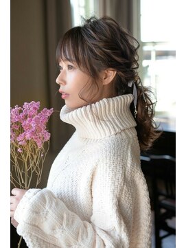 メルク(merc.) ゆるポニーヘアアレンジ【merc.松下】