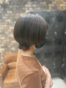 ネウィ 八王子(newi) ミニウルフ/くすみブルー/テラコッタ/韓国マッシュ/くびれヘア