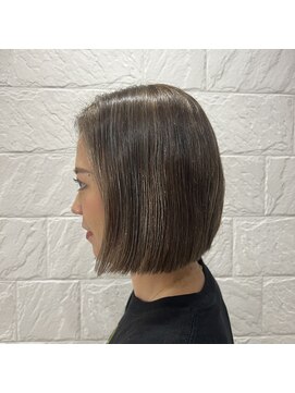 イーチ ヘアーアンドトータルビューティ(each hair&total beauty) 外国人風ハイライト/デザインカラー