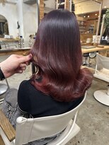 ウィークエンド(WEEKEND)&nbsp;韓国レッド【カット＋Wカラー＋トリートメント13800円】