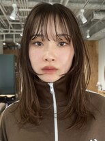 ノイカーム(noi Calm)&nbsp;顔周りレイヤーカットくびれヘアミルクティーベージュカラー