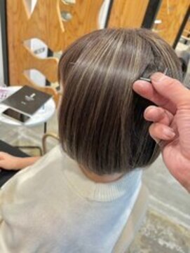 サンタフェ 柳津店(Santa'Fe) Santa'Fe式脱白髪染め白髪ぼかしカラー[ビフォーアフター]