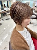 大人ハイライトのクビレショート