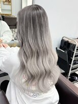 オズ 郡山駅前店(OZ)&nbsp;ケアブリーチベージュで柔らか質感ダブルカラーパープルで透明感