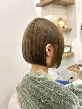 シアアルン 新小岩店(SHEER alun) シフォンマットベージュ/ミニボブ