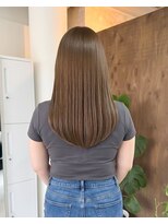 零秒女髪 千里丘店 艶カラーで叶える上品な美髪ロングスタイル髪質改善艶髪艶感