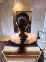 サーディースリーエーカーズヘアスタジオ(33Acers Hair Studio)&nbsp;ゆるふわ編みおろし