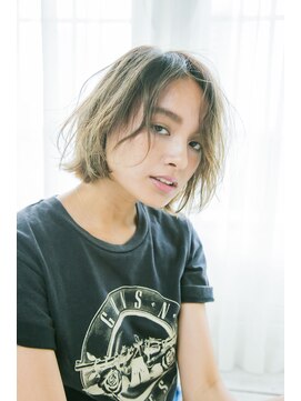 クロエ 梅田(Cloe) 外国人風洗いざらしボブ