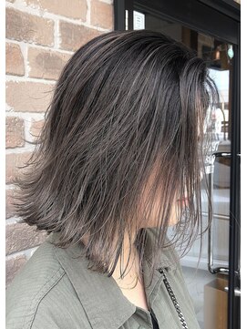 ヘアメイクエイト 丸山店(hair make No.8) ◆担当：岩切祐樹◆切りっぱなしボブ×グレーアッシュ