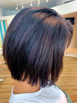 ラバフロー 小野原店(LAVA FLOW) 前下がりボブ