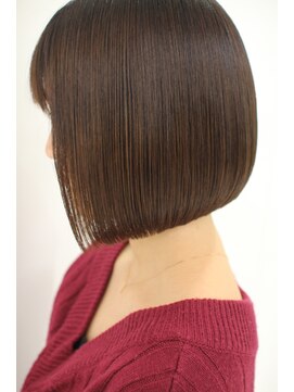 ドゥーエ 国分寺美容室(due) シルキーカットボブ