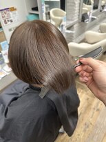 リーホリエ(Lee Horie)&nbsp;【Gyo】髪質改善グレイカラー