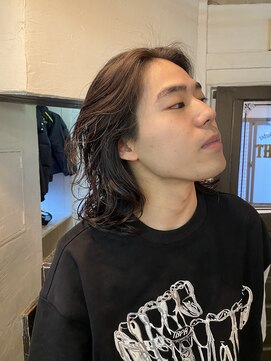 ビーバイエイトジェンツ(Bee by EIGHT GENTS) ダークアッシュアッシュブラックカルマパーマベリーショート