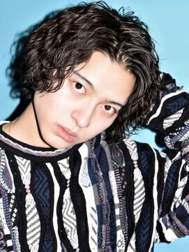 オーシャントーキョー(OCEAN TOKYO) 波巻きパーマセンターパートツーブロックコンマバング韓国黒髪