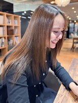 ケーツー心斎橋 クイーンズガーデン バイ ケーツー(K two QUEEN'S GARDEN by K two) レイヤーカット*ロングレイヤー*フェイスレイヤー*顔周りカット