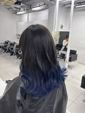 アライブ ハラジュク(ALIVE harajuku) 【ALIVE 夕貴】ブルーグラデーションカラー