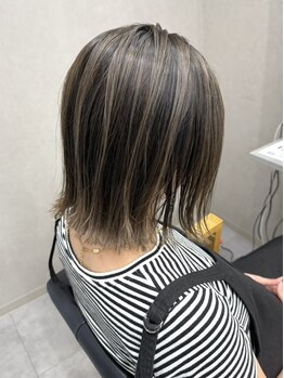 パロ(PALO)の写真/【四日市】大人女性向けデザインカラーをご提案◎白髪ぼかしハイライトや明るめカラーでお洒落を楽しんで＊