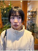 黒髪ショート
